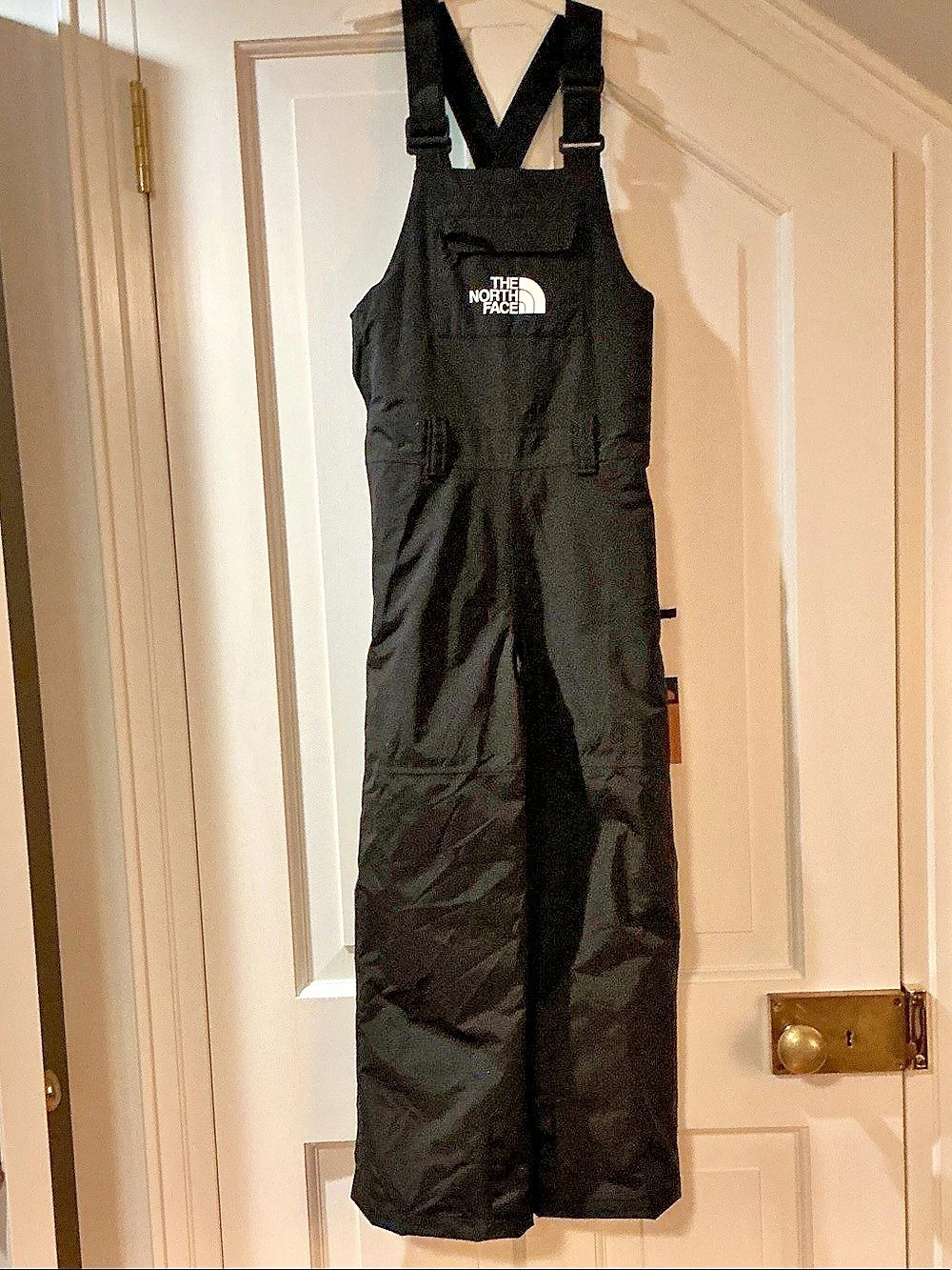 The North Face Youth Freedom Insulated Bib Boys Medium Black